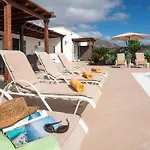 Casa Lirio